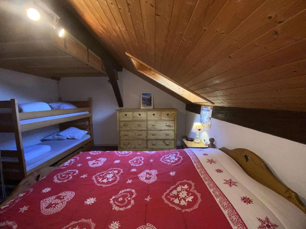 Duplex rénové à Arêches-Beaufort pour 6 pers, loggia calme - 5
