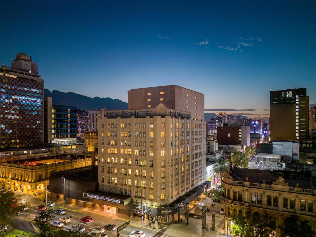 Hotel Monterrey Macroplaza - 1