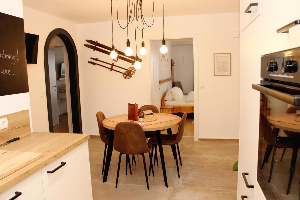 Riverhaus - 5