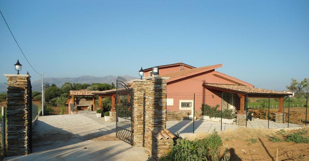 Case Vacanze Longo - 2