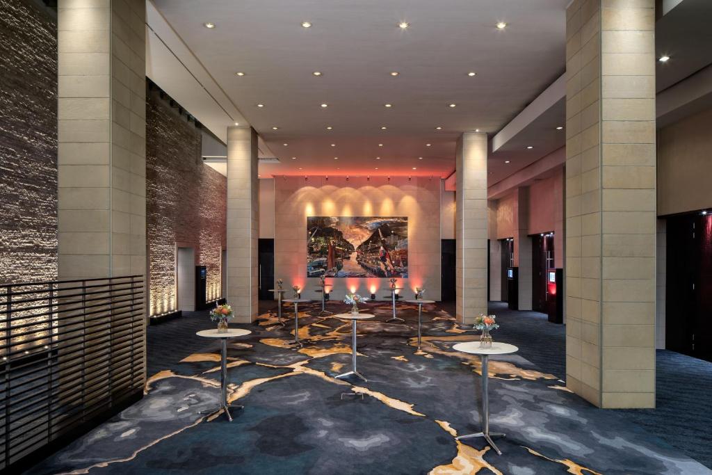 ザ ウェスティン ケープ タウン (The Westin Cape Town) フロント・ロビー