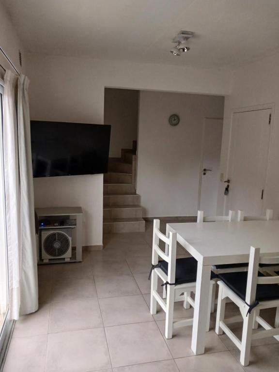 Duplex Pinamar zona golf - 5