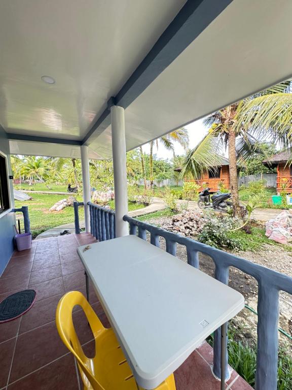 Cris & Mar Homestay