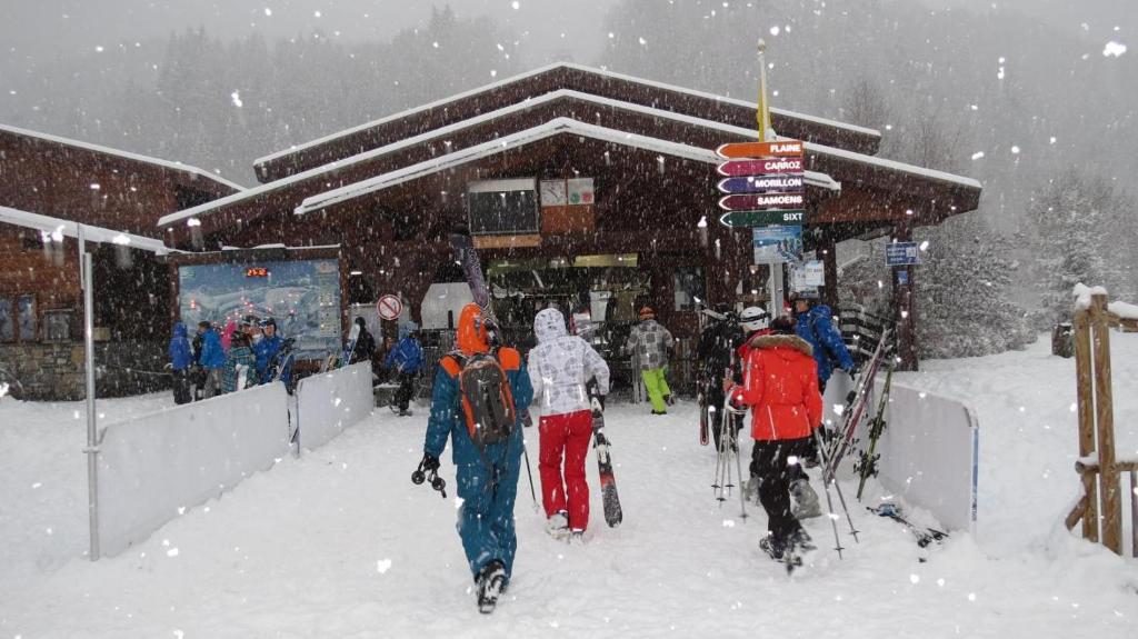 Charmant mobilhome à 2 pas remontés ski Samoëns - 1