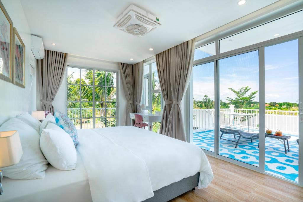 Mia Hot Springs Pool Villa Binh Chau