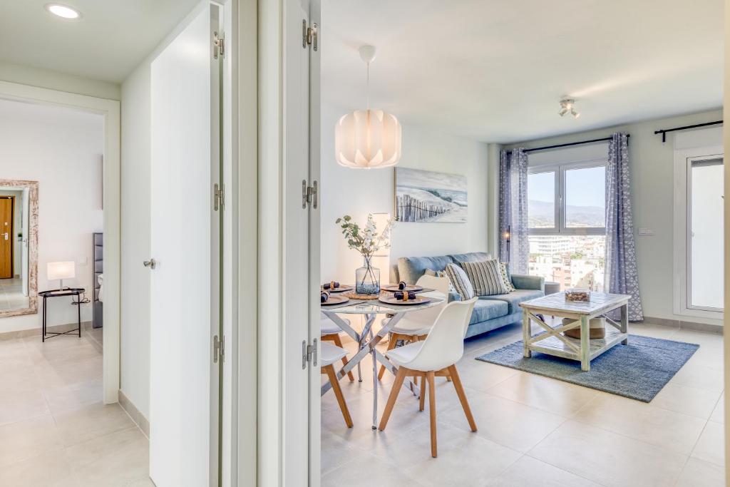 Hanami Puerto Blanco Sea Breeze & Stunning Views PB19 - 5