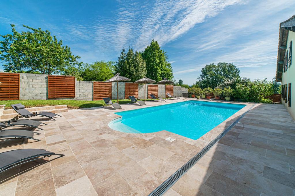 Gite spacieux 410 m, Trentels