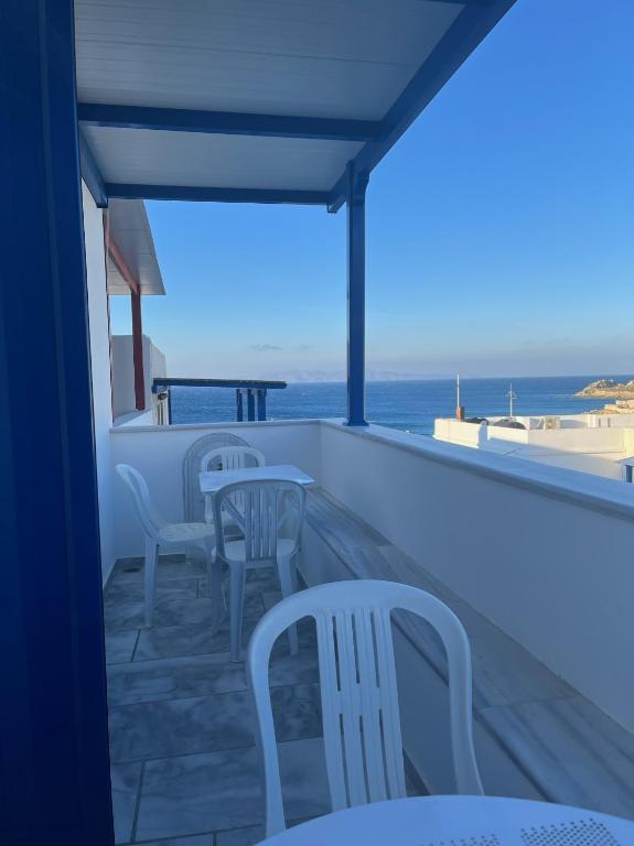 Sea views - Marble Palace - 2 floors, Tinos