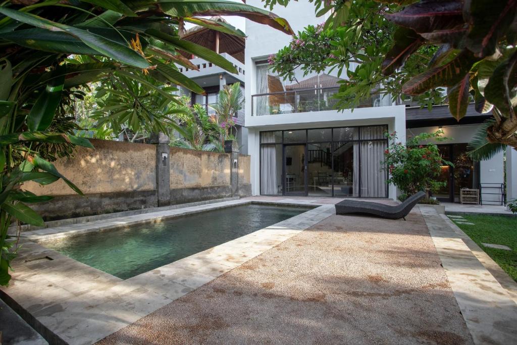 Surf House Santai Villa Balian - 1