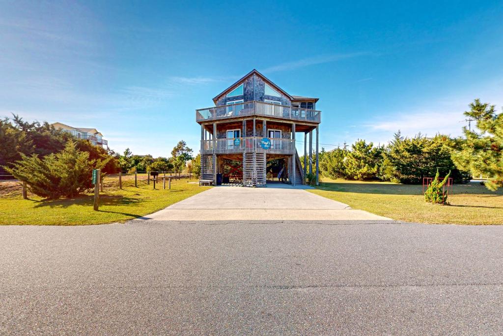 Floyd's Retreat, Salvo