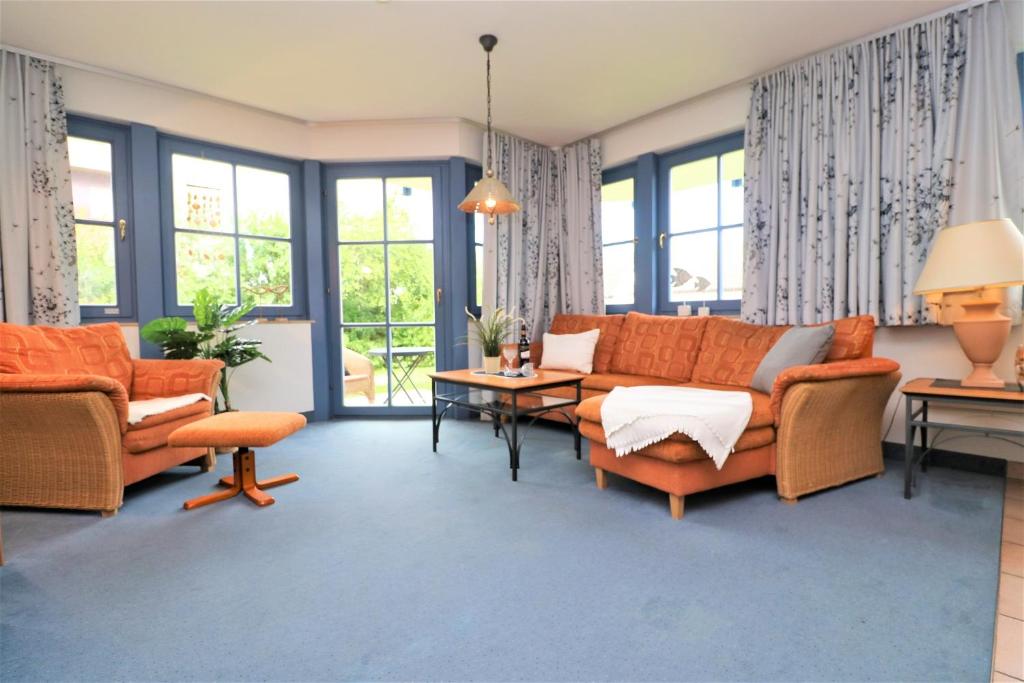 Oewern Diek App 25, Wustrow