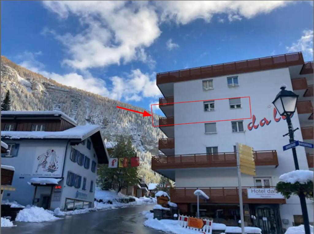 Best views and location in Leukerbad! - 3