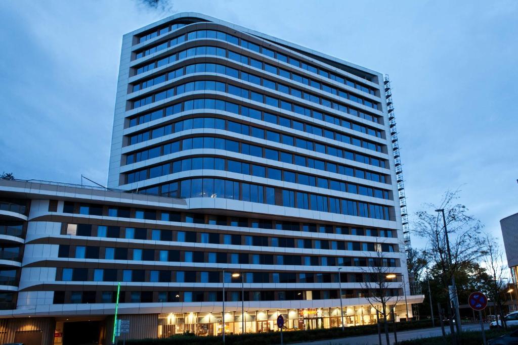 Hampton By Hilton Munich City Center East - 2