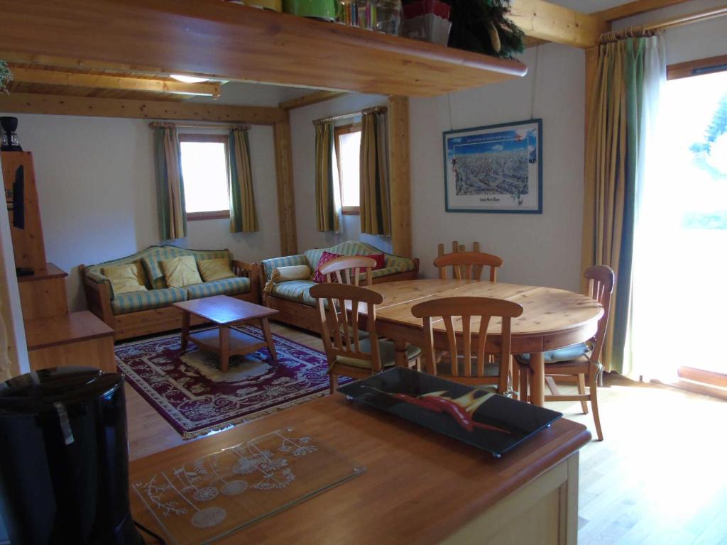 Appartement spacieux 4 pièces avec mezzanine, 200m des remontées mécaniques, WIFI inclus - FR-1-561-30 - 1