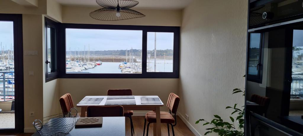 Appartement Escale Roz Pleine vue sur le Port - 5