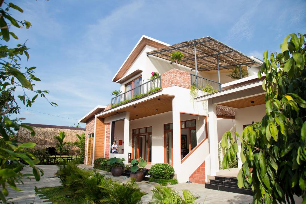 Sông Mê Home