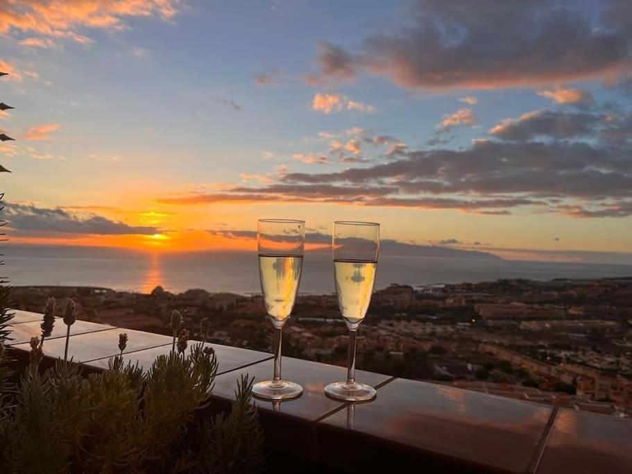 Apartamento con piscina climatizada y vistas - 1
