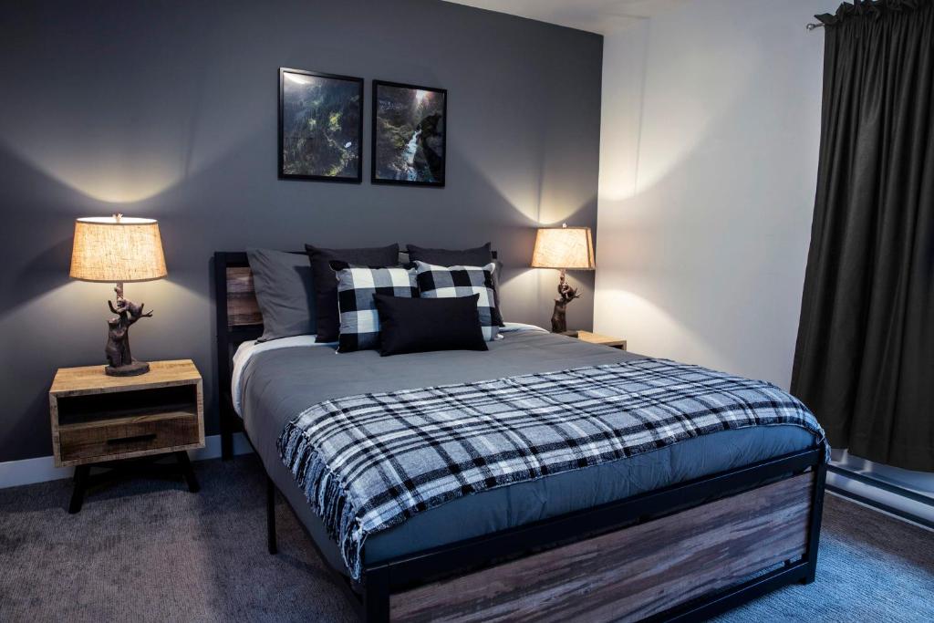 Absolutely Revy - Ground Level Condo in Revelstoke, Revelstoke