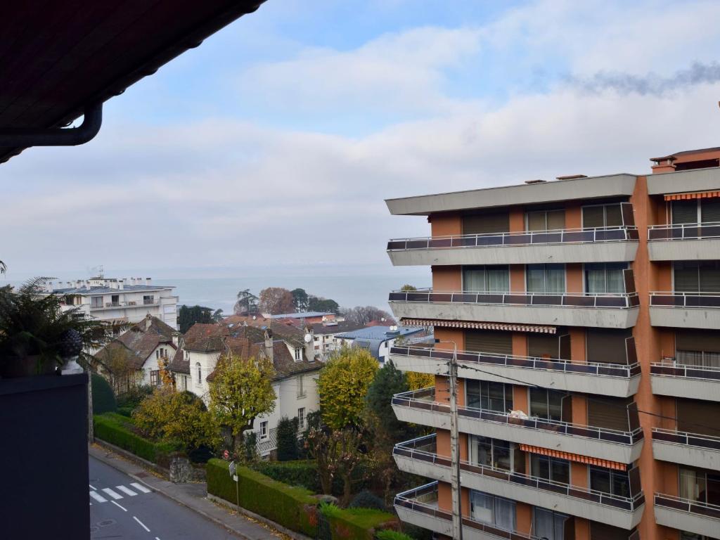 Charmant appartement proche du lac avec Wi-Fi et parking à Évian-les-Bains - 2