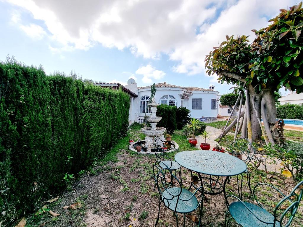 Charming Villa with Private Pool in Urb La Siesta Torrevieja - 5