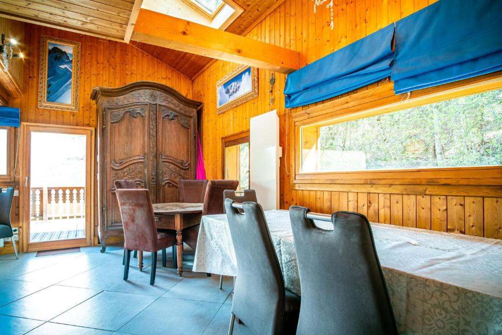 Datcha of Sky -Jardin - Calme - 180 vues - 9 chambres & Studio Appt - 4