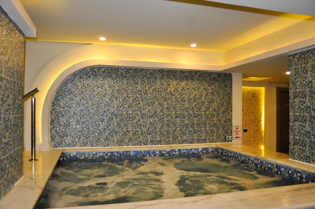 Gravity Hotel & Aqua Park Sahl Hasheesh Families and Couples Only — Spa in Sahl Hasheesh, Red Sea