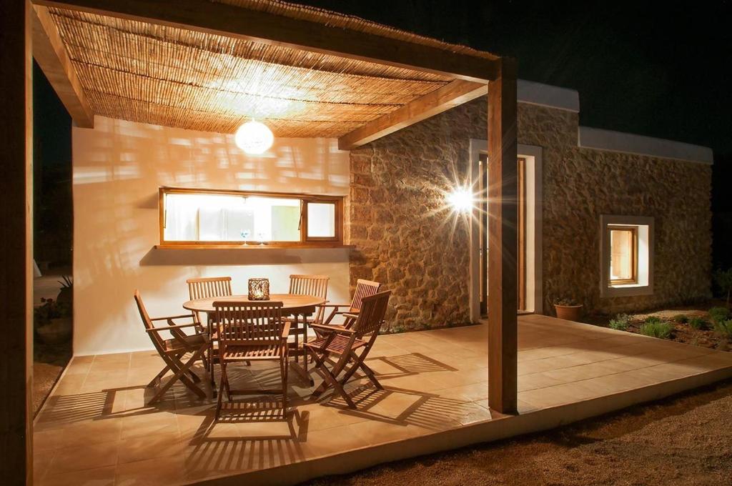 Ibiza Holliday Villa Harmony バルコニー/テラス