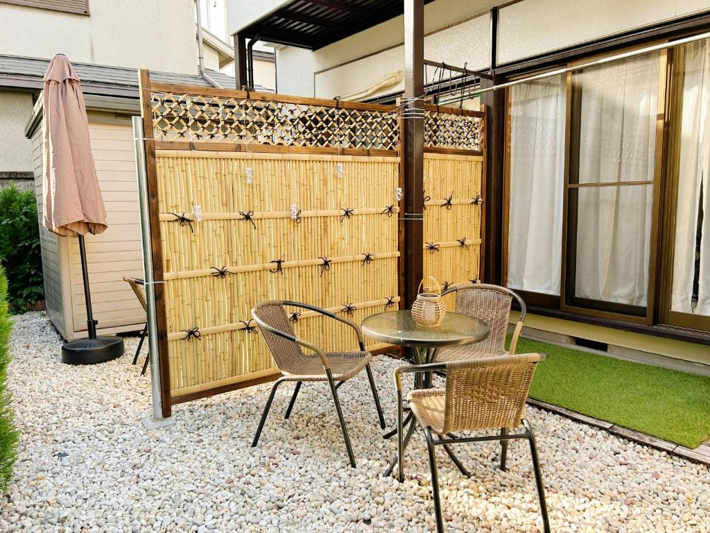 TOKYO/Shinjuku & Shibuya 10mins/5mins walk to subway stiaon/Kichijoji 15mins/Shimokitazawa 5mins/Lou