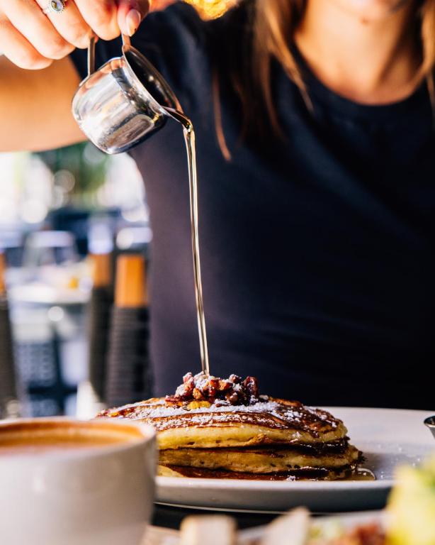 طعام و مشروبات