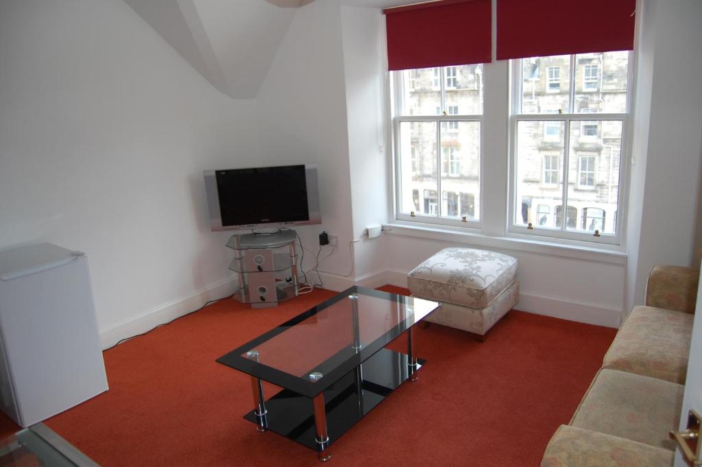 Greyfriars Apartments - Grassmarket photo