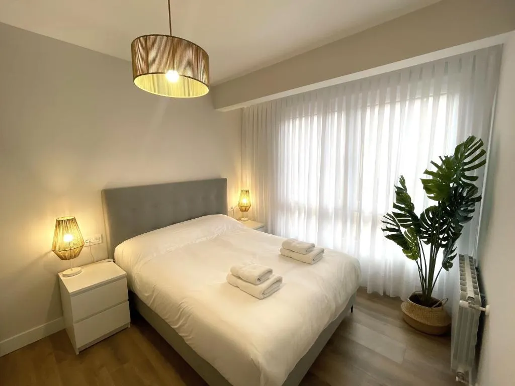 ByAndreea Apartaments EtxeBat，位于格尔尼卡的酒店