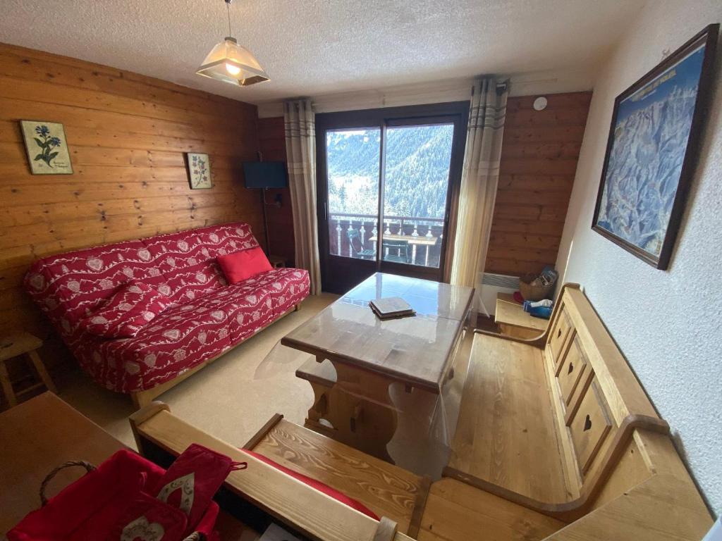 Studio charmant proche centre et remontées, balcon, parking - FR-1-693-51 - 4
