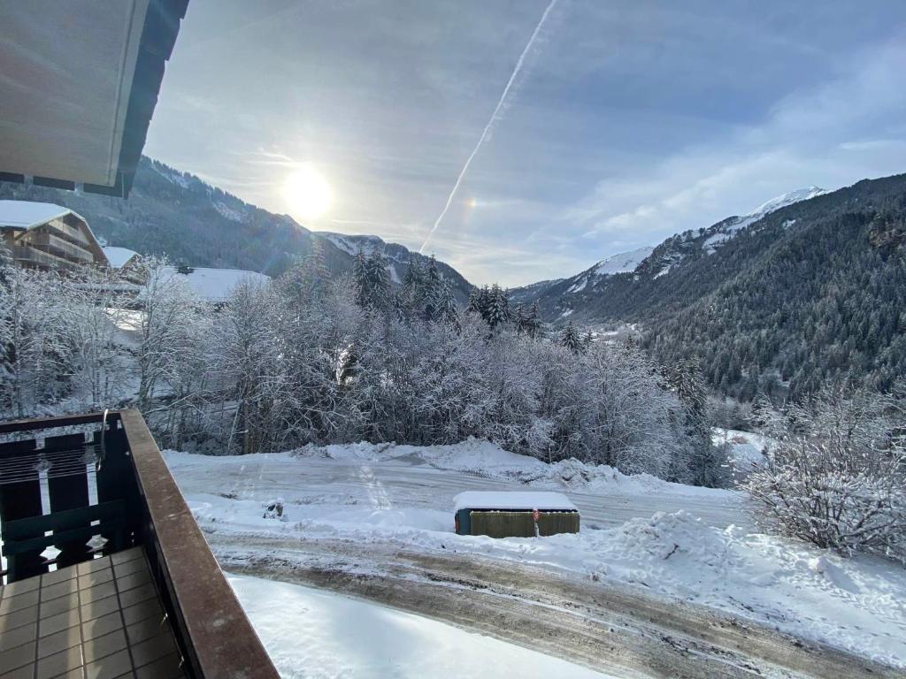 Studio charmant proche centre et remontées, balcon, parking - FR-1-693-51 - 5