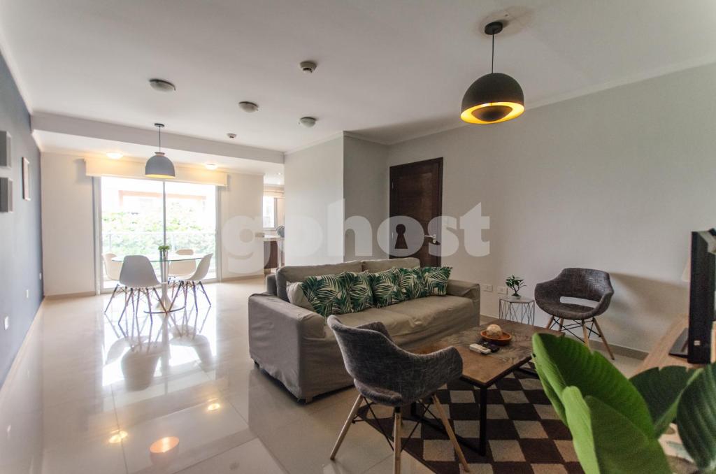 Hampton 2 bedrooms Balcony and BBQ - 5