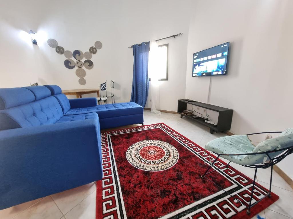 VINCE SALY 3, Sali Nianiaral