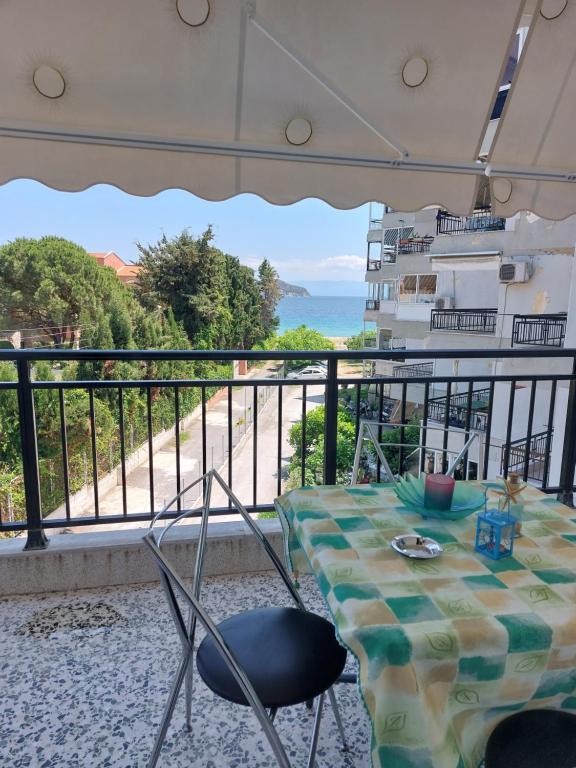 Luminosa Seaview Apartment, Nea Iraklitsa