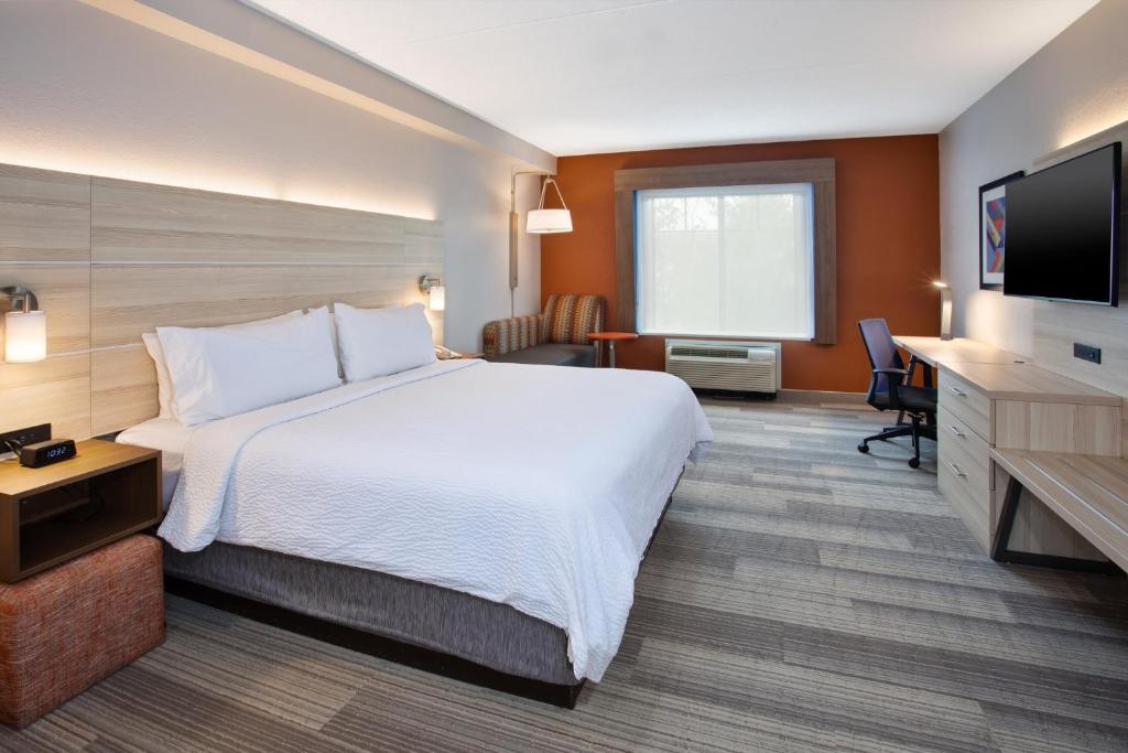 Holiday Inn Express Hotel & Suites Rochester Webster By IHG
