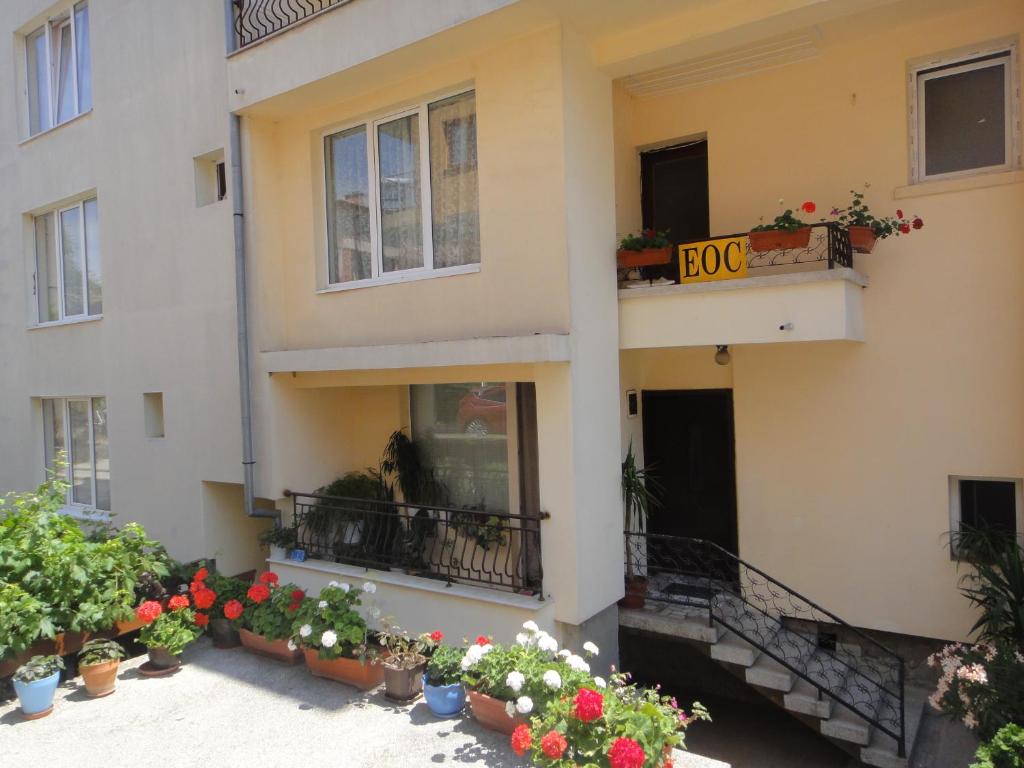 Guest house Eos photo
