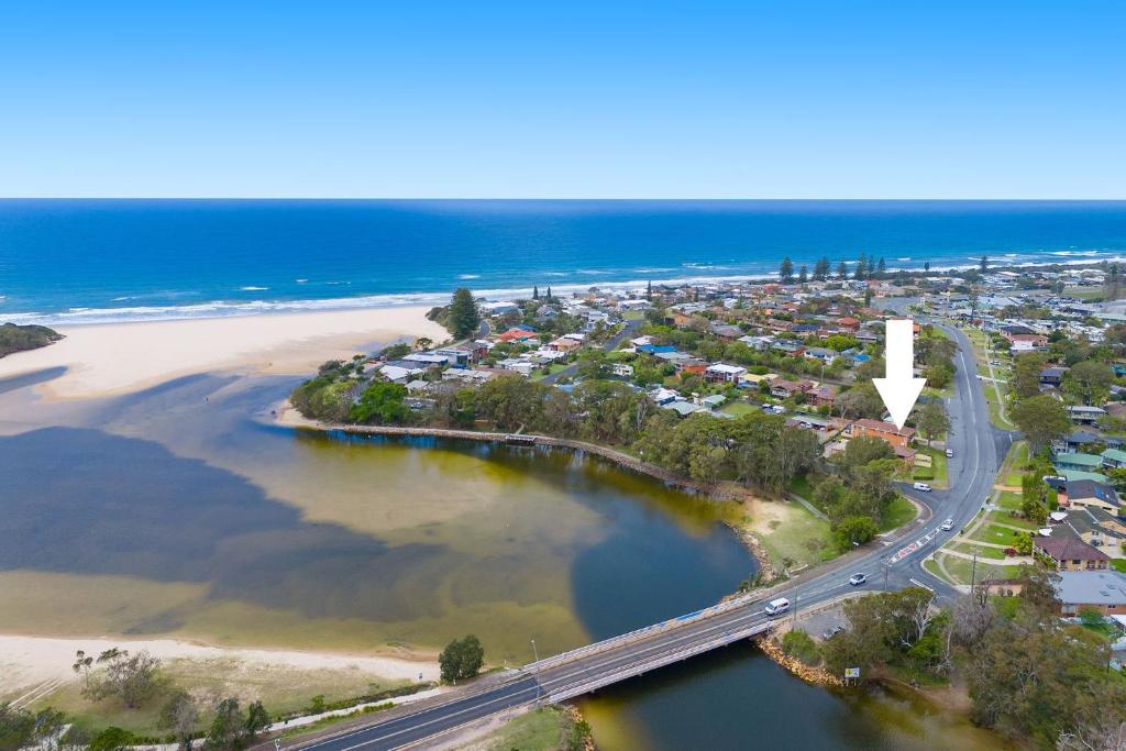 Bridgeview, Lake Cathie