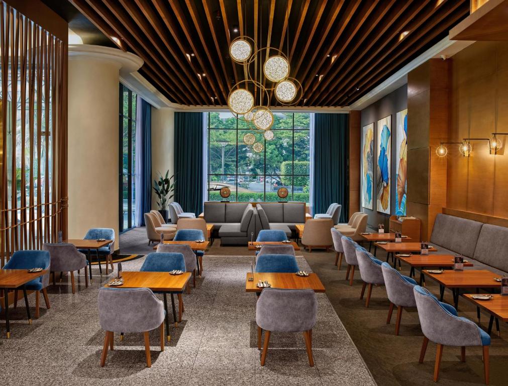 Restaurant, Mardhiyyah Hotel and Suites in Shah Alam