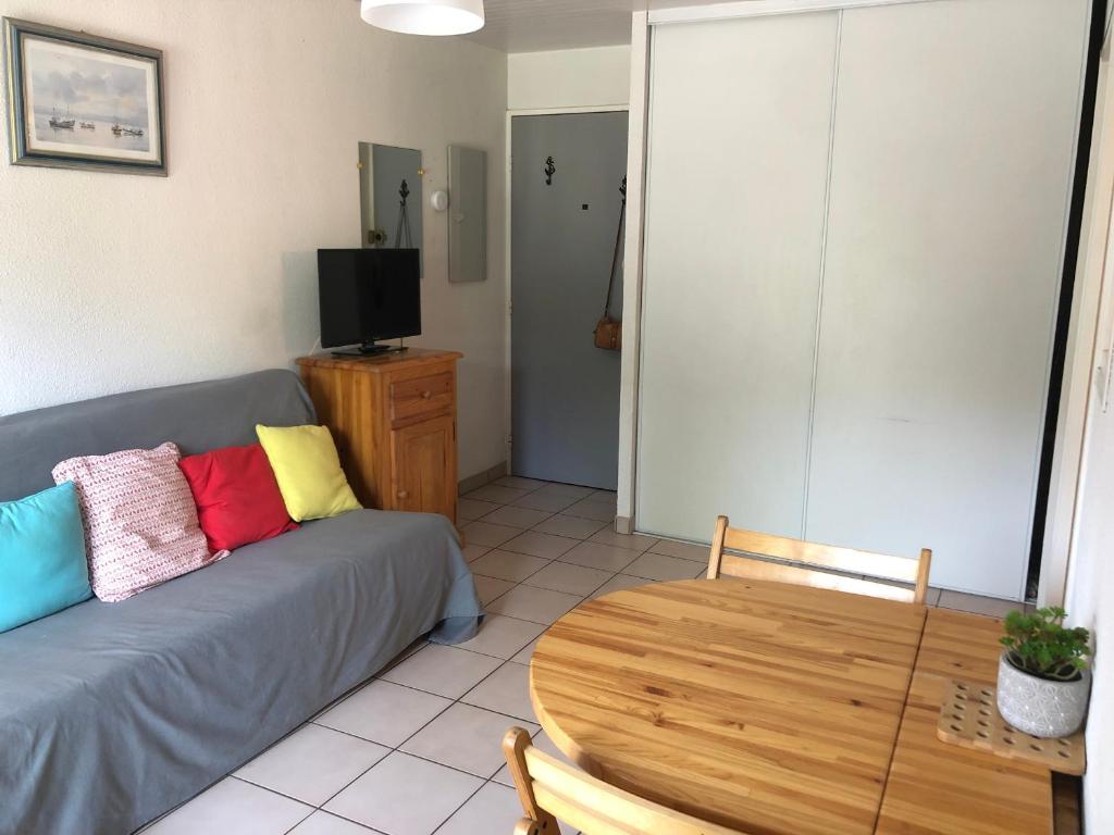 Appartement T2 à Arcachon - Centre-Ville, Proche Plage et Commerces, avec Parking et Balcon - FR-1-319-12 - 4