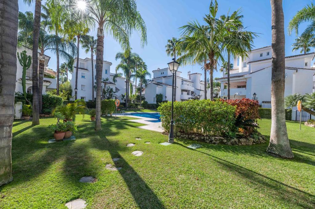 Cozy Pearl In Puerto Banus - 4