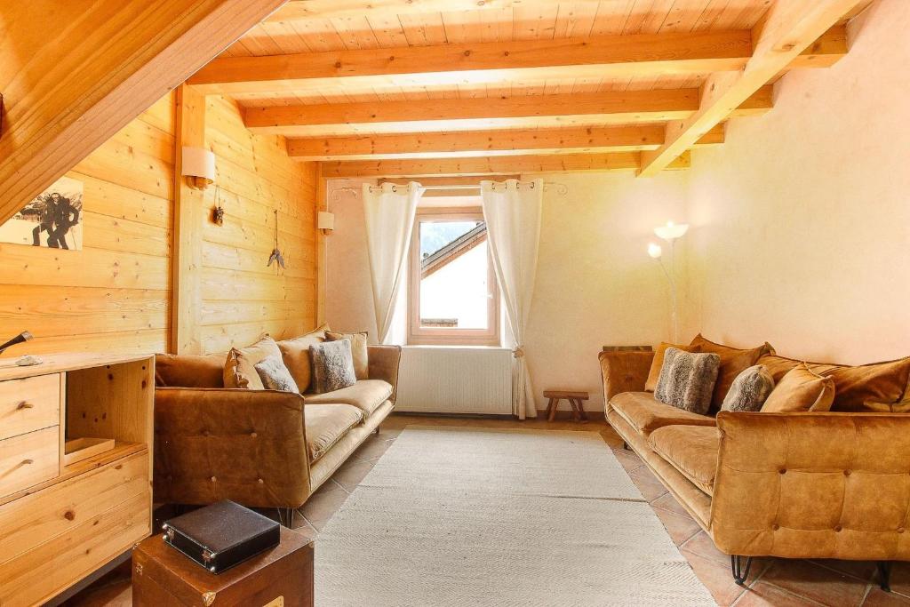 L'Ecrin des Pècles - Centrale - Rénové - Immense Terrasse Face au Mont-Blanc, Chamonix-Mont-Blanc