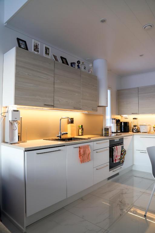 Modern semi-detached house with wonderful location!, Rovaniemi