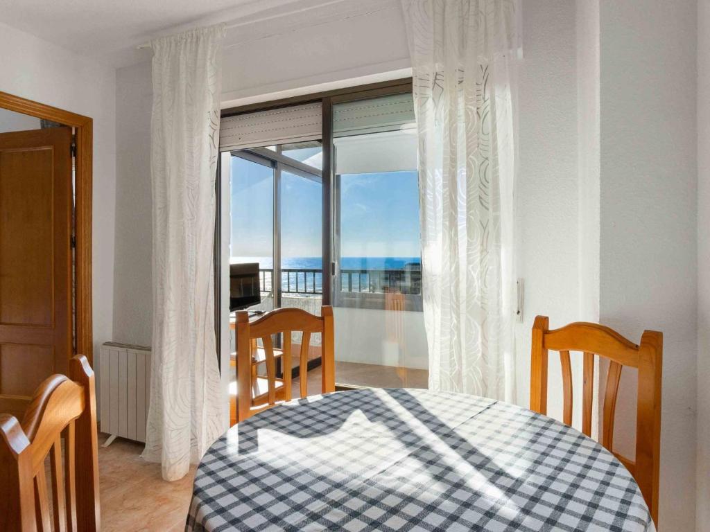 Apartment Miramar IV by Interhome - 4