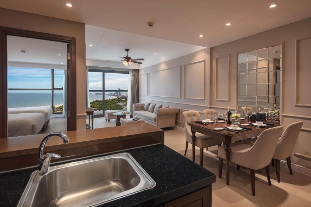 Luxury Apartment Ocean View Free Pool - 1