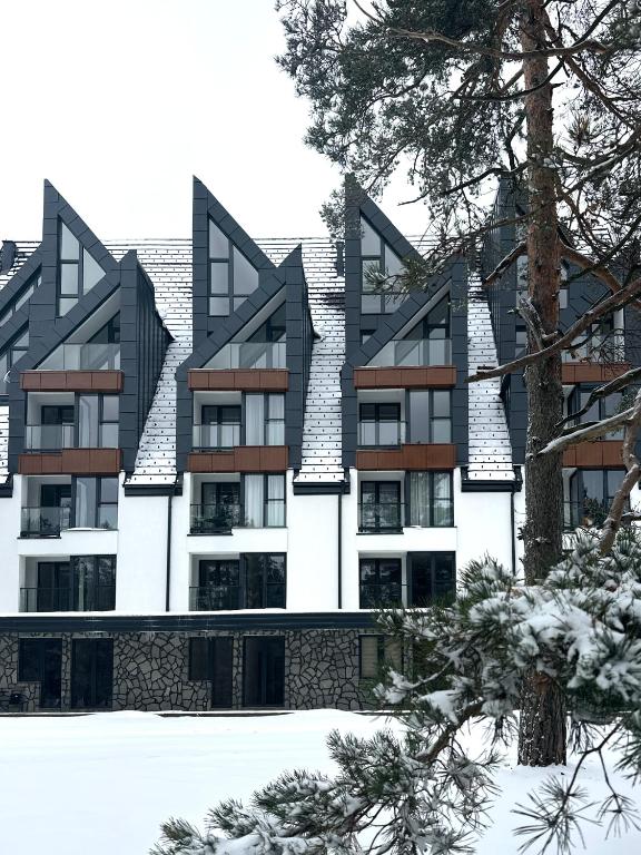 Green Hills PART, Divčibare