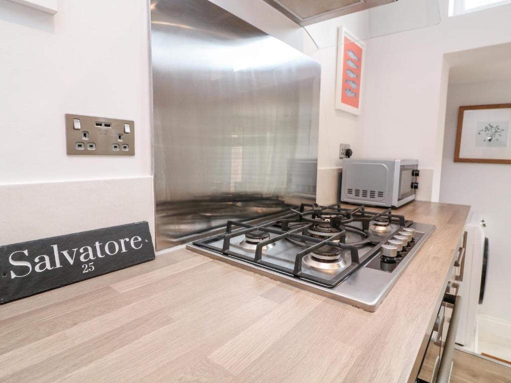 Salvatore (25 Loring Road), Salcombe photo 6