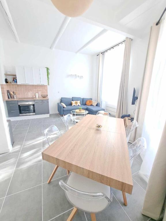 Appartement lumineux , Carpentras centre - 1