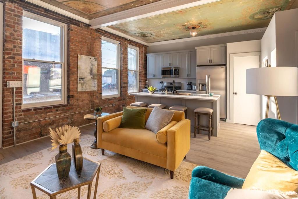 Parlor - Explore OTR and DT from Restored 1894 Italianate, Cincinnati